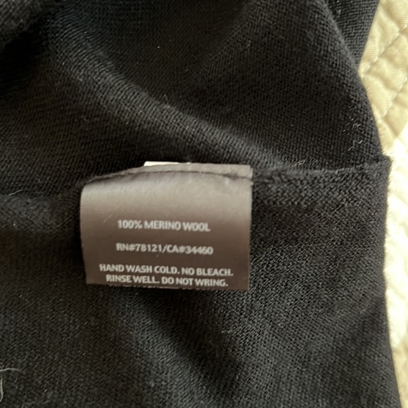 Eileen Fisher drape front lightweight merino wool cardigan - Picture 9 of 9